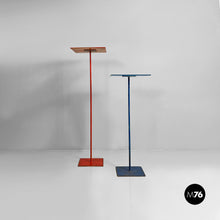 将图片加载到图库查看器，Square red and blue metal pedestals, 1970s
