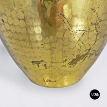 将图片加载到图库查看器，Brass vase with a honeycomb finish, 1970s
