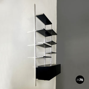 Bookcase E22 by Osvaldo Borsani for Tecno, 1970s