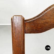 画像をギャラリービューアに読み込む, Finely crafted wooden and straw chairs, late1800s
