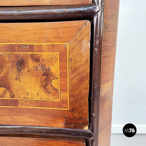 Baroque chests of drawers in wood, 1730-1740s