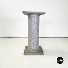 Charger l&#39;image dans la galerie, Wooden pedestal column, 1990-2000s
