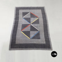 Carica l&#39;immagine nel visualizzatore di Gallery, Diamond pattern carpet, &#39;80s
