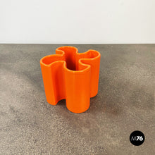 Load image into Gallery viewer, Vase by Franco Bettonica for Gabbianelli, 1970s
