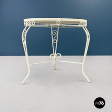 Carica l&#39;immagine nel visualizzatore di Gallery, Garden chairs and table in white wrought iron, 1960s

