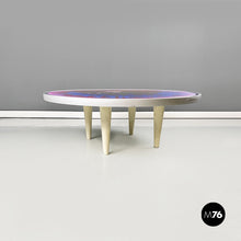 将图片加载到图库查看器，Coffee table with tie dye effect, 1970s
