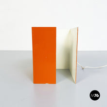 将图片加载到图库查看器，Orange sheet metal table lamp, 1970s

