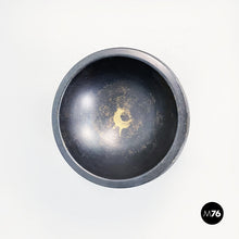 Carica l&#39;immagine nel visualizzatore di Gallery, Round bowl in black painted metal, 1990s
