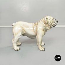 画像をギャラリービューアに読み込む, Sculpture of standing bulldogge dog in ceramic, 1970s
