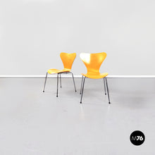 将图片加载到图库查看器，Danish Chairs serie 7 by Arne Jacobsen for Fritz Hansen, 1999
