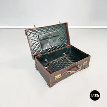 Carica l&#39;immagine nel visualizzatore di Gallery, Luggage in brown leather, 1970s

