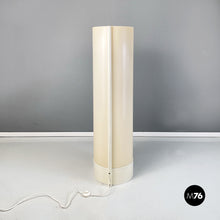 Load image into Gallery viewer, Floor lamp mod. Flu by Giuliana Gramigna for Quattrifolio, 1970s
