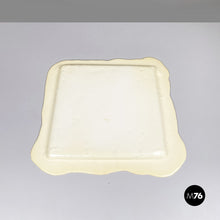 Load image into Gallery viewer, Resin tray by Gaetano Pesce for Fish Design, 2000s
