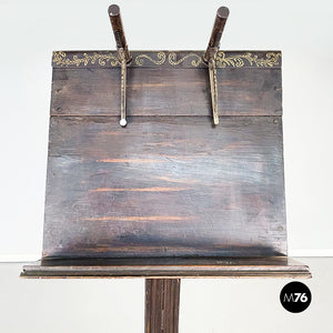 Wooden bookstand, late 1600
