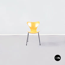 将图片加载到图库查看器，Danish Chairs serie 7 by Arne Jacobsen for Fritz Hansen, 1999
