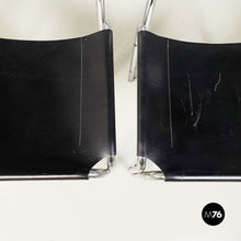 Carica l&#39;immagine nel visualizzatore di Gallery, Chairs in black leather and tubular metal, 1980s
