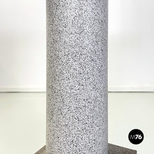 Carica l&#39;immagine nel visualizzatore di Gallery, Wooden pedestal column, 1990-2000s
