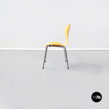 将图片加载到图库查看器，Danish Chairs serie 7 by Arne Jacobsen for Fritz Hansen, 1999
