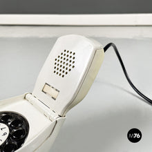 Charger l&#39;image dans la galerie, Telephone mod. Grillo by Marco Zanuso and Richard Sapper for Siemens, 1960s
