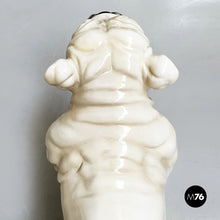 Carica l&#39;immagine nel visualizzatore di Gallery, Sculpture of standing bulldogge dog in ceramic, 1970s
