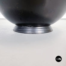 将图片加载到图库查看器，Round bowl in black painted metal, 1990s

