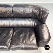 Load image into Gallery viewer, 3-seater sofa Bull by Gianfranco Frattini for Cassina, 1980s

