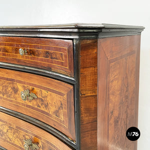 Baroque chests of drawers in wood, 1730-1740s