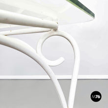 Carica l&#39;immagine nel visualizzatore di Gallery, Garden table in white wrought iron and glass, 1960s
