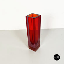 Carica l&#39;immagine nel visualizzatore di Gallery, Red Murano glass vase, 1970s
