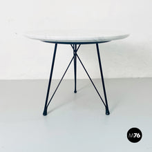 Load image into Gallery viewer, Round coffee table in marble and black enamelled metal, 1960s
