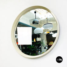 Carica l&#39;immagine nel visualizzatore di Gallery, Round white plastic mirror, 1980s
