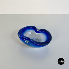 将图片加载到图库查看器，Blue Murano glass object holder, 1970s
