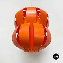 Carica l&#39;immagine nel visualizzatore di Gallery, Orange plastic Room Light model chandelier, 1960s
