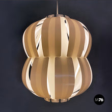 将图片加载到图库查看器，White plastic Room Light model chandelier, 1960s

