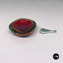Load image into Gallery viewer, Red murano glass ashtray, 1970s
