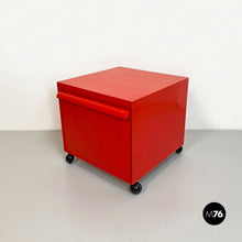 Carica l&#39;immagine nel visualizzatore di Gallery, Modular red plastic mod. 4602 chest of drawers by Simon Fussel for Kartell, 1970s
