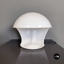 Charger l&#39;image dans la galerie, Foglia table lamp by Elio Martinelli for Martinelli Luce, 1970s
