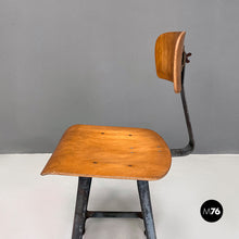 Carica l&#39;immagine nel visualizzatore di Gallery, Iron and wood industrial stools, 1960s

