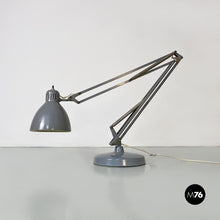 Carica l&#39;immagine nel visualizzatore di Gallery, Adjustable Naska Loris table lamp by Jac Jacobsen for Luxo, 1950s
