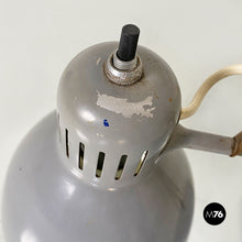 Carica l&#39;immagine nel visualizzatore di Gallery, Adjustable Naska Loris table lamp by Jac Jacobsen for Luxo, 1950s
