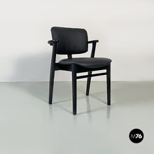 画像をギャラリービューアに読み込む, Black wood and faux leather chairs by Knoll, 1960s
