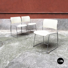 Carica l&#39;immagine nel visualizzatore di Gallery, 40/4 model chairs by David Rowland for GF Furniture, 1963
